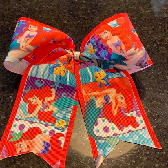 Disney Bows Set of 6 🎀💖🥰 - Picture 3 of 8
